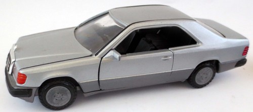 Conrad 1504 mercedes benz - mercedes,